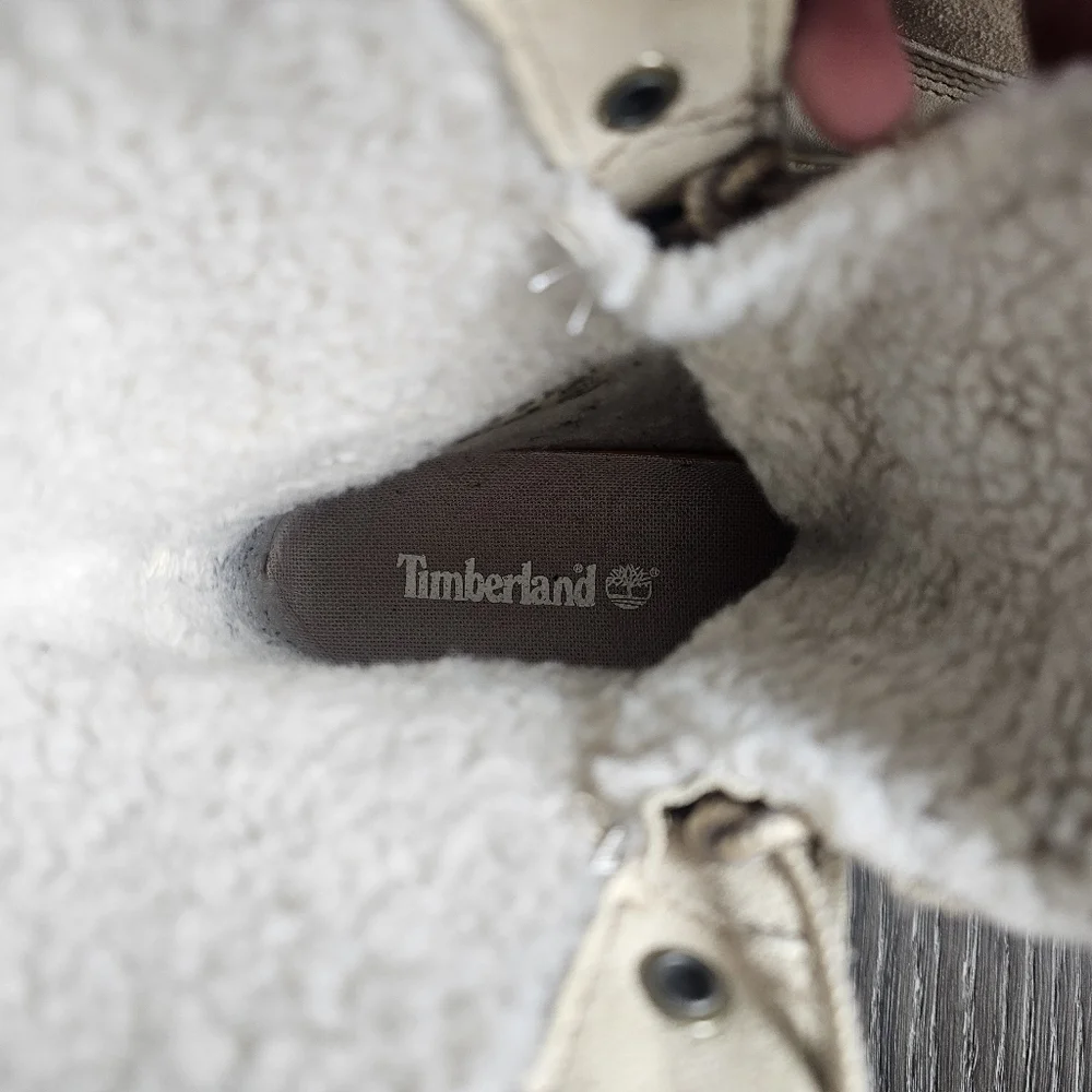 SOLD - Women's Timberland Authentics Waterproof Roll-Top Boot - 7.5 - - Picture 5 of 11